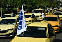 Τα-ταξί-«τραβούν-χειρόφρενο»:-Με-κινητοποιήσεις-διαρκείας-απειλούν-οι-αυτοκινητιστές