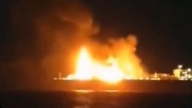 Ρωσικής-σημαίας-δεξαμενόπλοιο-φλέγεται-στη-Μεσόγειο,-άγνωστη-η-τύχη-του-πληρώματος