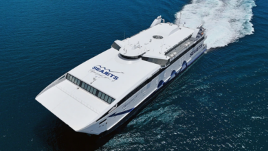 Αναχώρησε-από-τη-Ραφήνα-το-«hyperspeed-jet-4»-μετά-την-άρση-της-απαγόρευσης-απόπλου