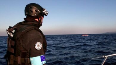 Διάσωση-35-μεταναστών-από-σκάφος-της-frontex-νότια-της-Γαύδου