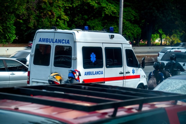 Τουλάχιστον-8-τραυματίες-από-έκρηξη-σε-εξέδρα-άντλησης-πετρελαίου-στη-Βενεζουέλα