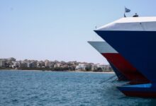 Ραφήνα:-Η-ανάπτυξη-ξεπέρασε-τις-υποδομές,-το-λιμάνι-των-2-εκατ.-επιβατών-αναζητά-διέξοδο