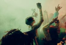 «grief-rave»:-Το-ρέιβ-πάρτι-όπου-οι-άνθρωποι-πηγαίνουν-για-να-πενθήσουν-μαζί