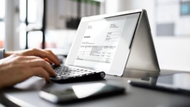 Υποχρεωτική-η-ηλεκτρονική-τιμολόγηση-από-τον-Οκτώβριο,-τι-αλλάζει-για-1,3-εκατ.-επιχειρήσεις