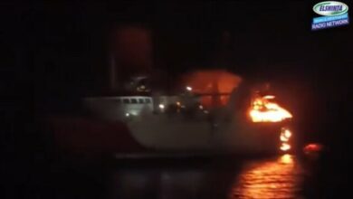 Συναγερμός-στο-Μπαλί:-Φέριμποτ-με-114-επιβαίνοντες-τυλίχθηκε-στις-φλόγες,-δείτε-βίντεο