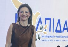 Δεν-θα-υπάρξει-ακυβερνησία,-λέει-η-Καρυστιανού-–-Καμία-συνεργασία-με-συστημικά-κόμματα