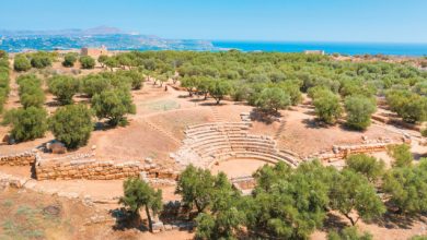 Αρχαία-Άπτερα:-Εκεί-που-οι-Σειρήνες-έχασαν-από-τις-Μούσες-τα-φτερά-τους