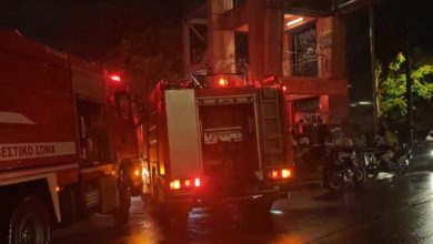 Φωτιά-σε-κατοικία-στην-οδό-Σίνα,-ξέσπασε-από-κλιματιστικό-στο-μπαλκόνι