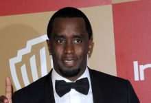 Ζωή-και…-κότα-περνά-στη-στη-φυλακή-ο-diddy-με-κινητά,-αλκοόλ-και-κρατούμενους-να-τον-υπηρετούν