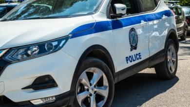 Δύο-άτομα-τραυμάτισαν-με-μαχαίρι-32χρονο-στην-Ελευσίνα,-αναζητούνται-τα-κίνητρα-της-επίθεσης